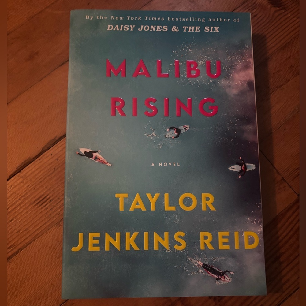 3/$20 Malibu Rising paperback by Taylor Jenkins Reid
